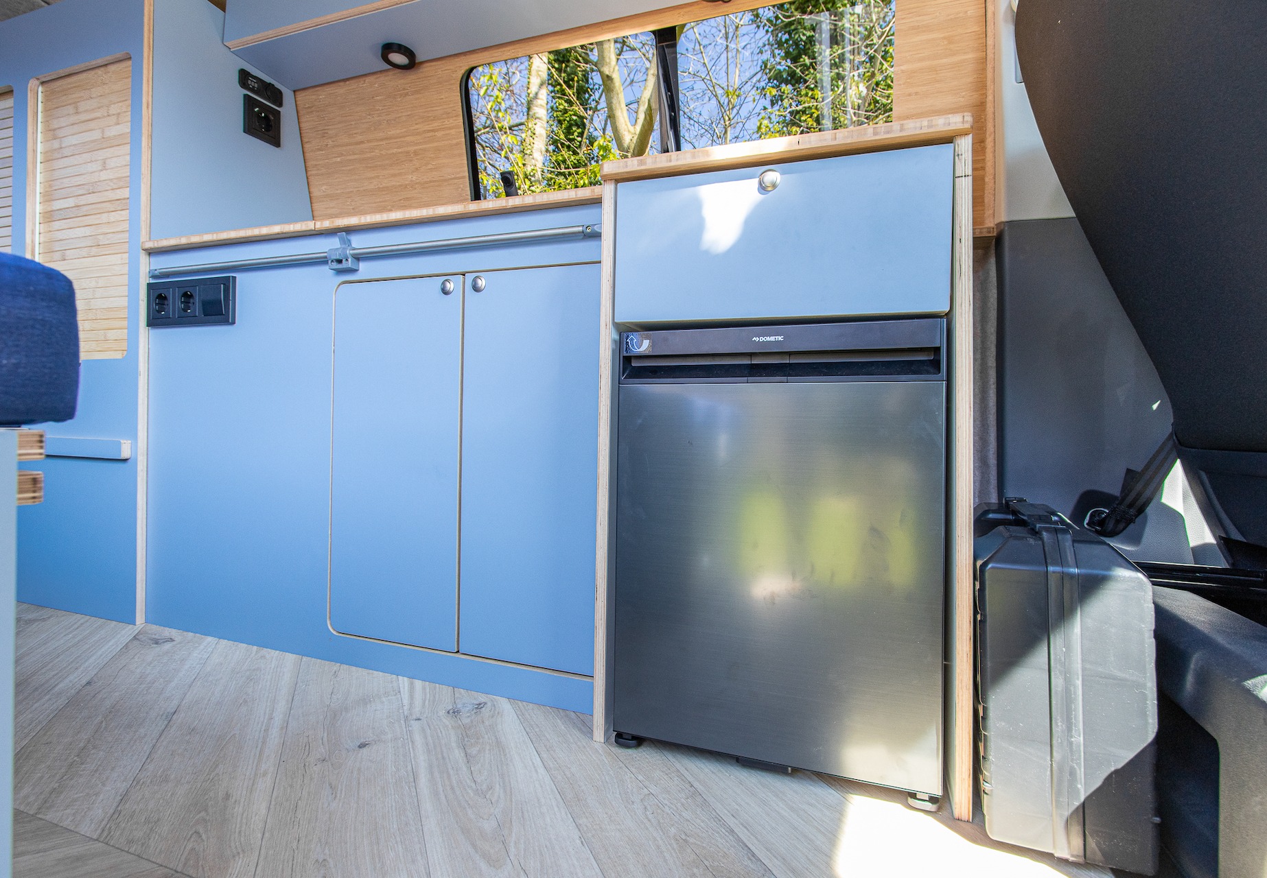 Gallery gallery_images_9_6_17642461601862132851.jpg  | Happy Wheels Campers B.V.